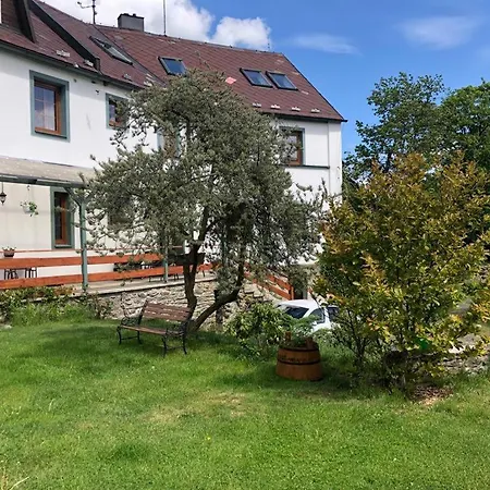 Pod Trebounakem 3* Treboun