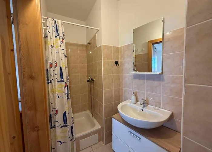 게스트하우스 Pod Trebounakem